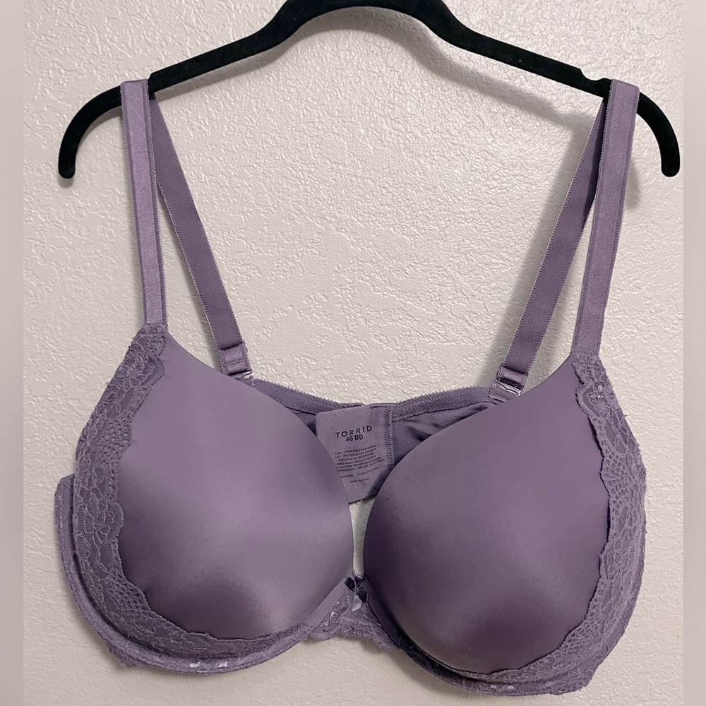 TORRID PUSH UP PLUNGE BRA